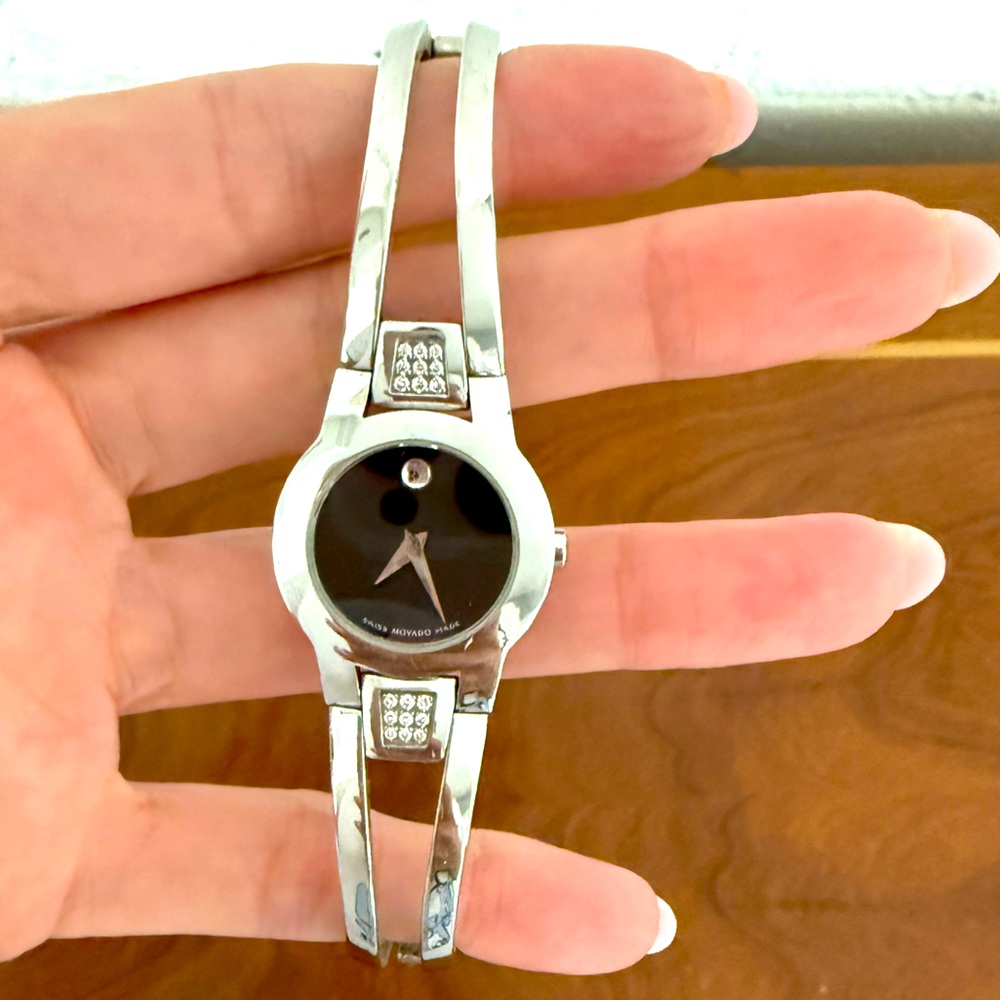 Movado Women’s Swiss Made Diamond Watch—Museum Dial, Needs Battery